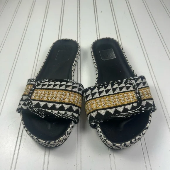 Dolce Vita Tribal Print Slide Sandals Women’s Size 7.5 - Picture 2 of 8